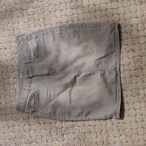 Old Navy gray denim skirt